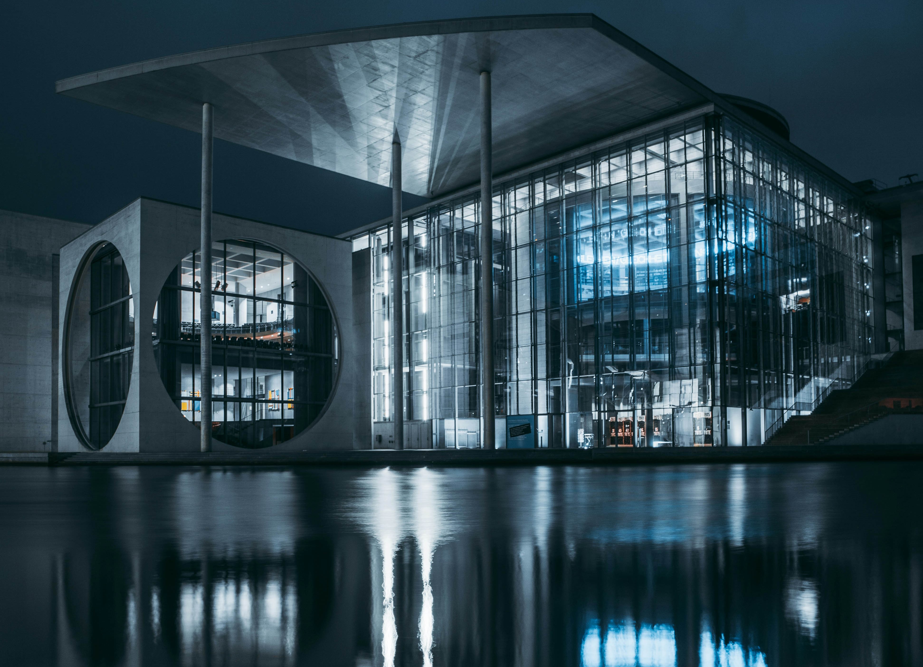 聚能数智 擎动未来|jiuyou.com九游国际中标1.5亿元世界500强企业数据中心项目